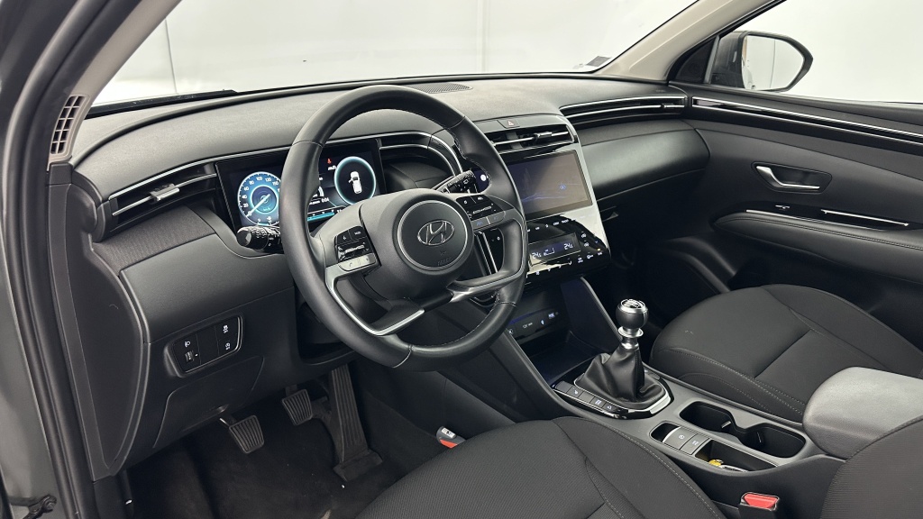 HYUNDAI Tucson III 1.6 T-GDI 150ch Hybrid 48V Creative iBVM - ref: 8-GLI00047079 - Photo 6