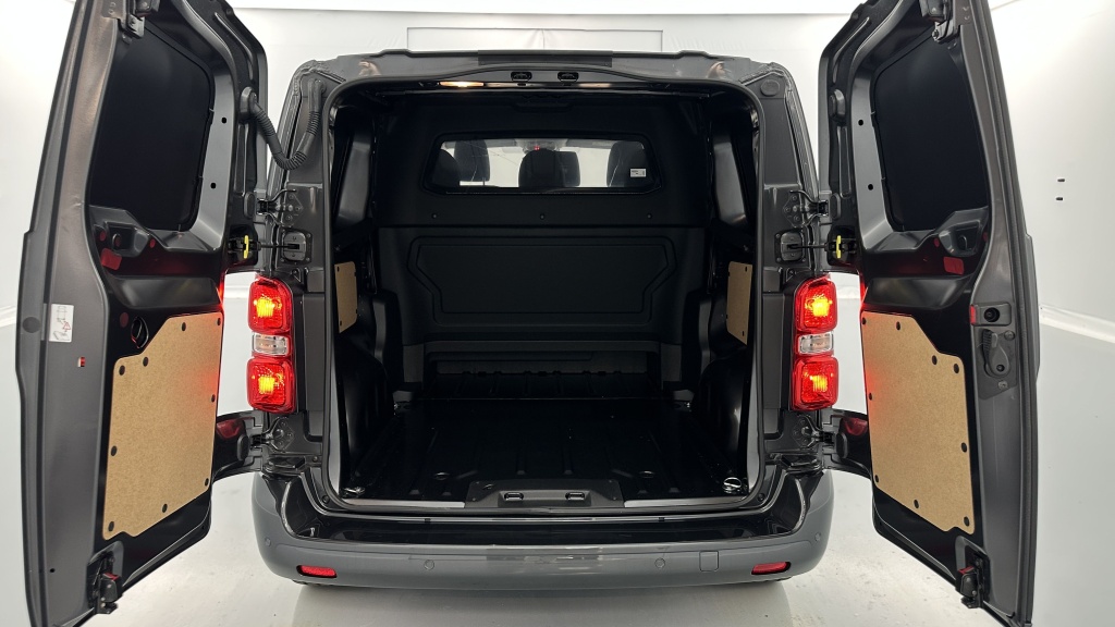 FIAT Scudo Cabine Approfondie M 2.0 BlueHDi 180ch Pack Premium Connect EAT8 - ref: 8-GLI00050321 - Photo 9