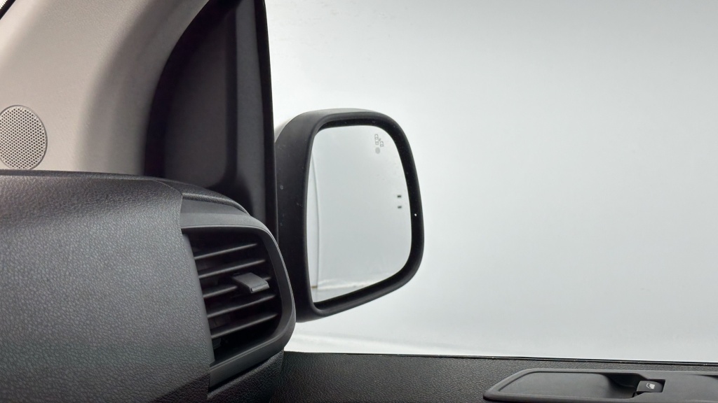 FIAT Scudo Cabine Approfondie XL 2.0 BlueHDi 180ch Pack Premium Connect EAT8 - ref: 8-GLI00050324 - Photo 19