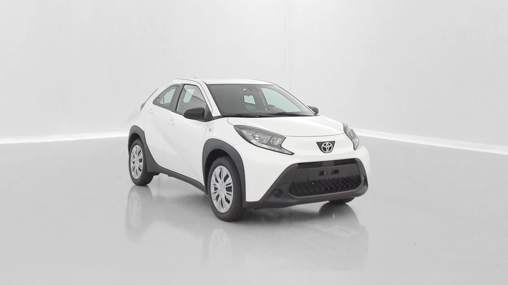 TOYOTA Aygo X 1.0 VVT-i 72ch Dynamic S-CVT - ref: 8-GLI00050338 - Photo 1
