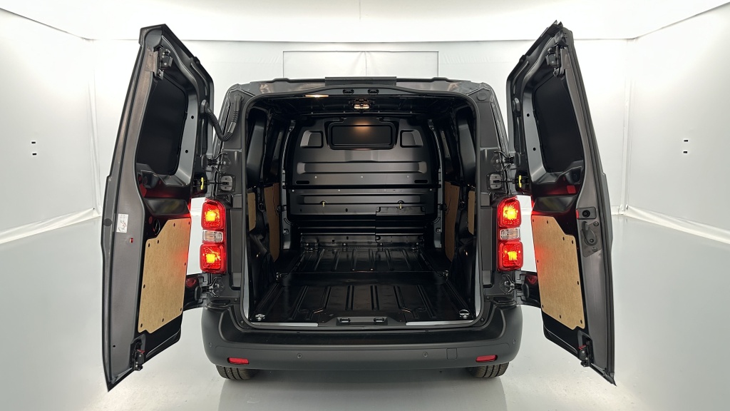 CITROEN Jumpy M 2.2 BlueHDi 180ch EAT8 - ref: 8-GLI00052560 - Photo 6
