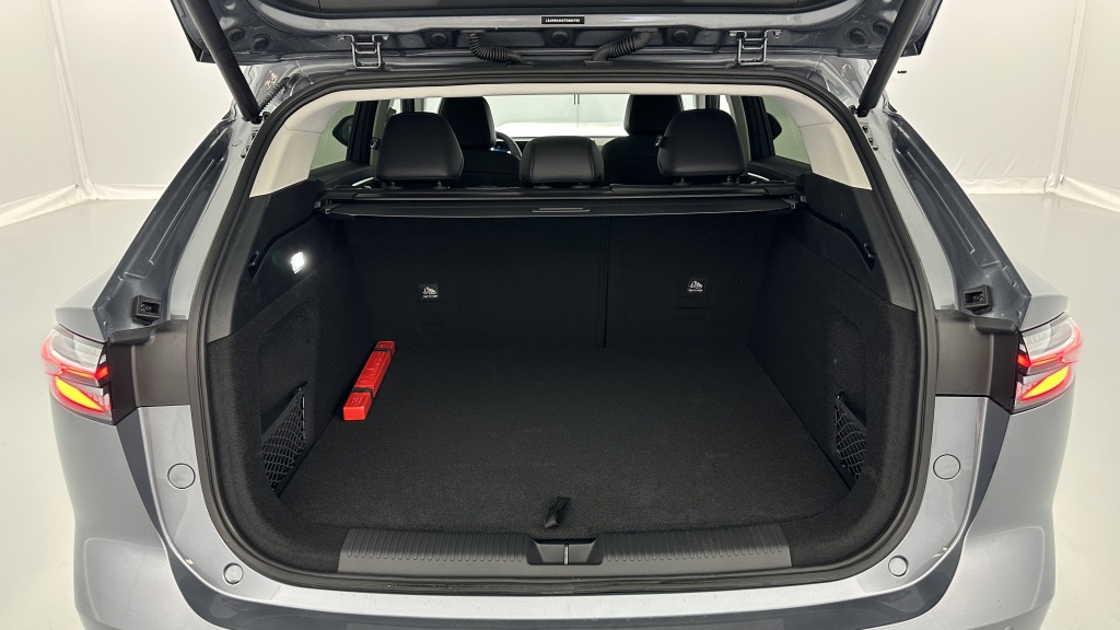 MG EHS 1.5 Hybrid+ 224ch Luxury - ref: 8-GLI00053157 - Photo 10