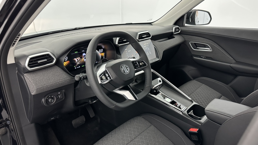 MG ZS 1.5 L Hybrid+ 197ch Standard - ref: 8-GLI00059817 - Photo 6
