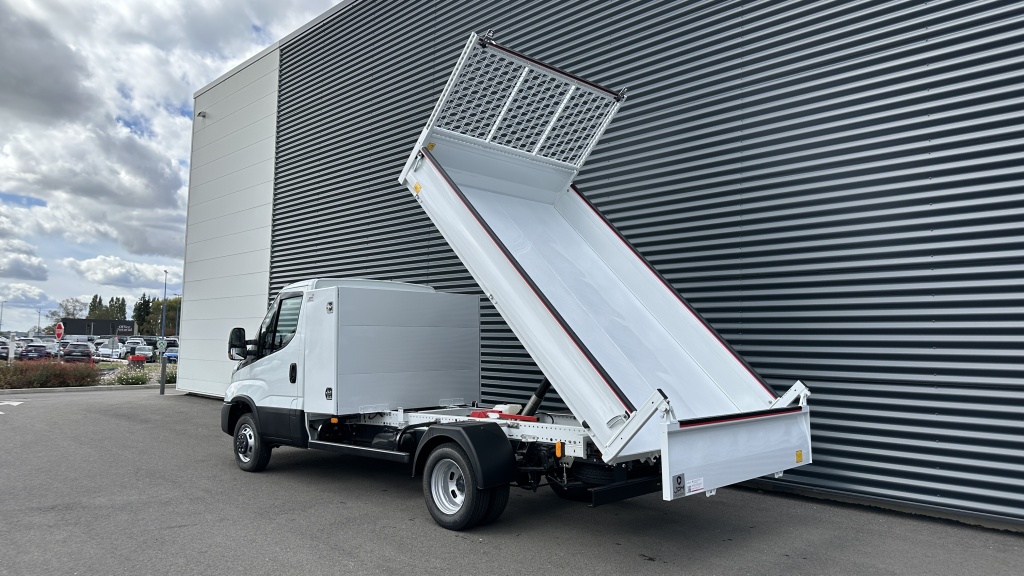 IVECO Daily 35C18H 3.0 180ch 3750 Benne + Coffre JPM  - ref: 8-GLI00062610 - Photo 10