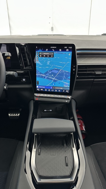RENAULT Rafale E-Tech full hybrid 200ch esprit Alpine - ref: 8-GLI00079684 - Photo 14