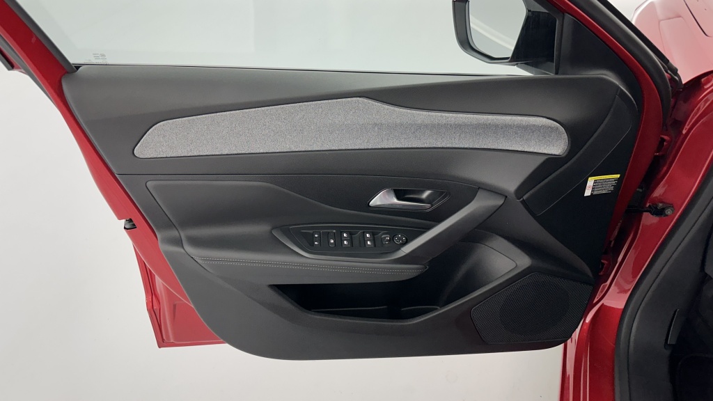 PEUGEOT 308 III 1.5 BlueHDi 130ch Allure EAT8 - ref: 8-GLI00090566 - Photo 13