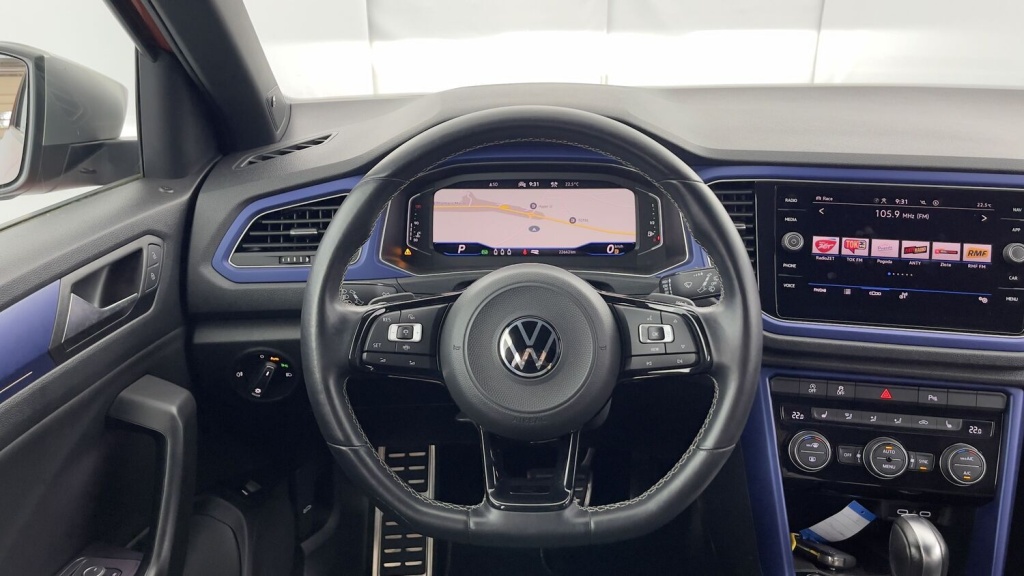VOLKSWAGEN T-Roc 2.0 TSI 300ch R 4Motion DSG7 - ref: 8-GLI00207528 - Photo 13