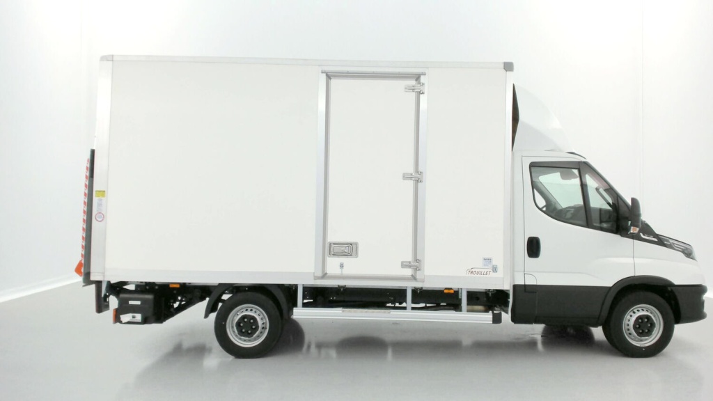 IVECO Daily III 35S16HA8 4100 3.0 160ch Caisse Trouillet 20m³ - ref: 8-GLI00256489 - Photo 19