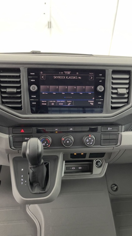 VOLKSWAGEN Crafter CC 35 L4 RJ 2.0 TDI 163ch Business BVA Plateau JPM - ref: 8-GLI00274388 - Photo 9