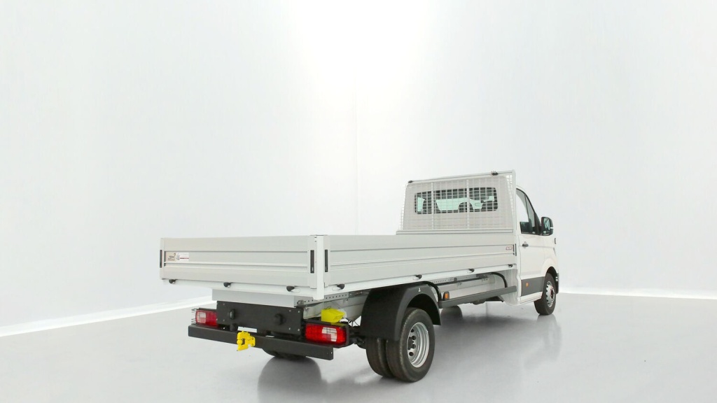 VOLKSWAGEN Crafter CC 35 L4 RJ 2.0 TDI 163ch Business BVA Plateau JPM - ref: 8-GLI00274391 - Photo 13